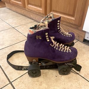 Moxi Lollys Size 8
